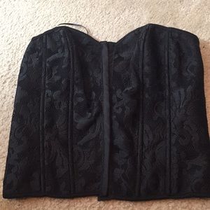 Lulumari knit top/bustier